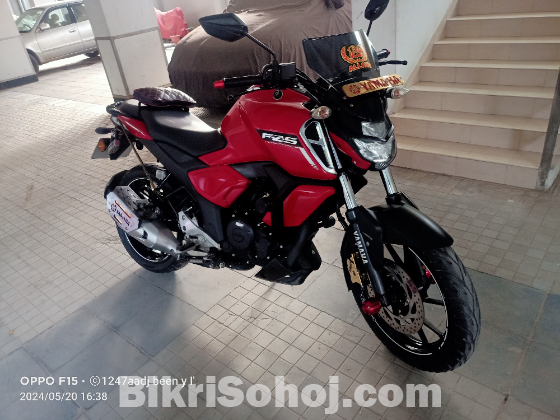 Yahama FZS V3, Model 2021 .Reg 2021